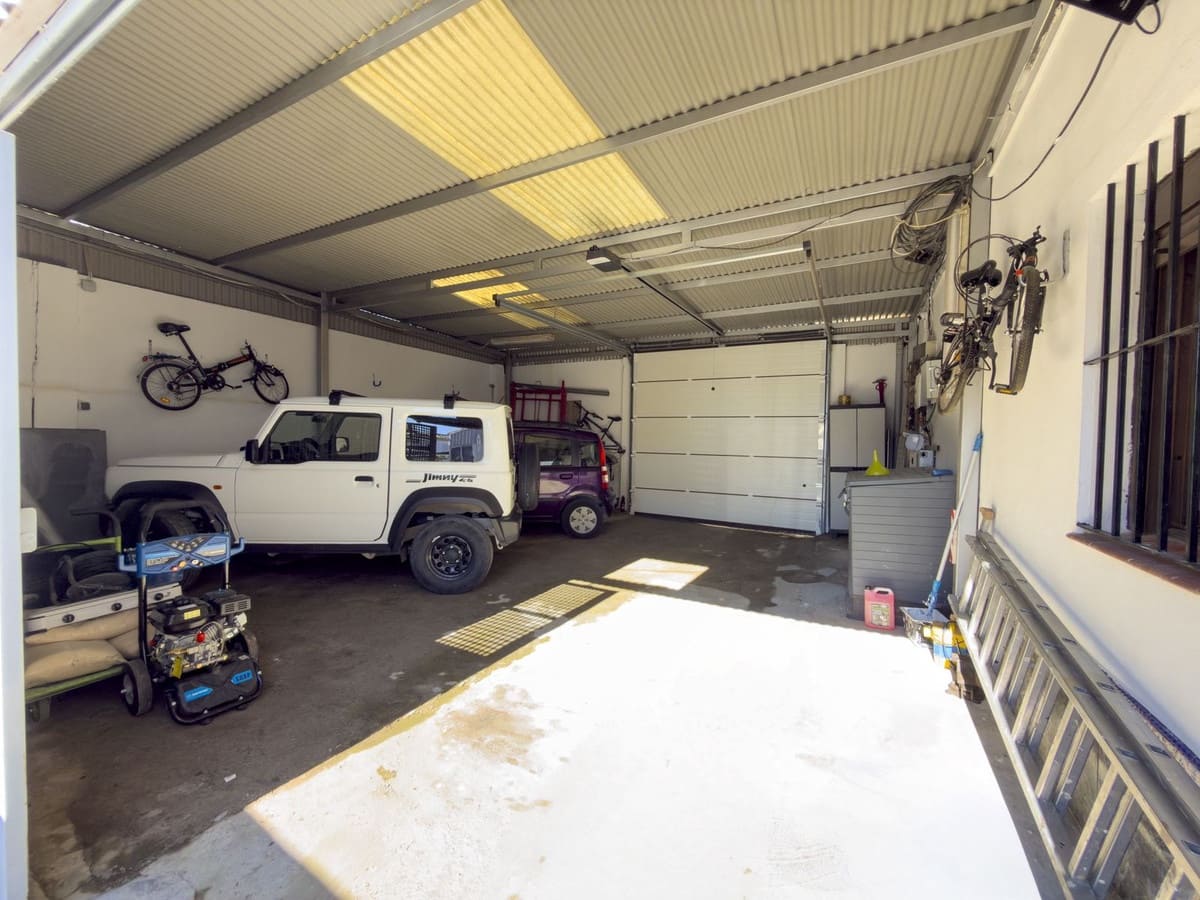 3 soveværelse Semi-Rækkehus til salg i Zalea med garage - € 275.000 (Ref: 9528874)