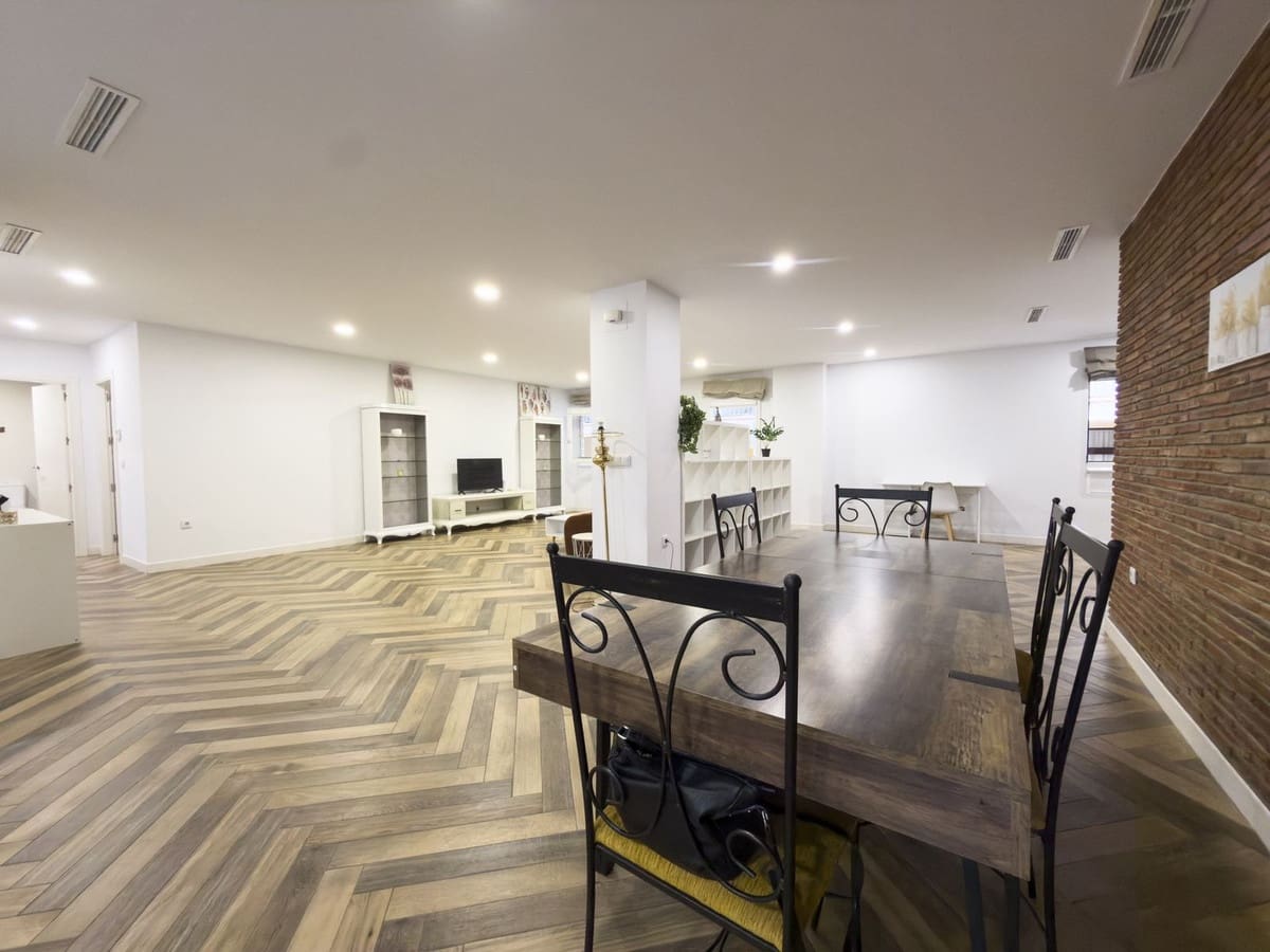 3 soverom Leilighet til salgs i Malaga by med garasje - € 695 000 (Ref: 9598089)