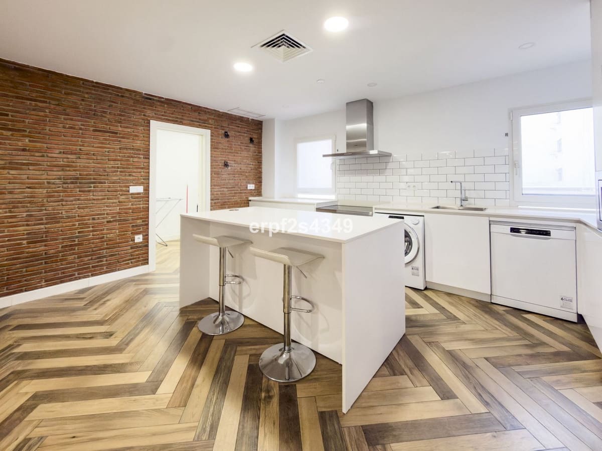 Apartamento de 3 habitaciones en Málaga ciudad en venta con garaje - 650.000 € (Ref: 9598089)