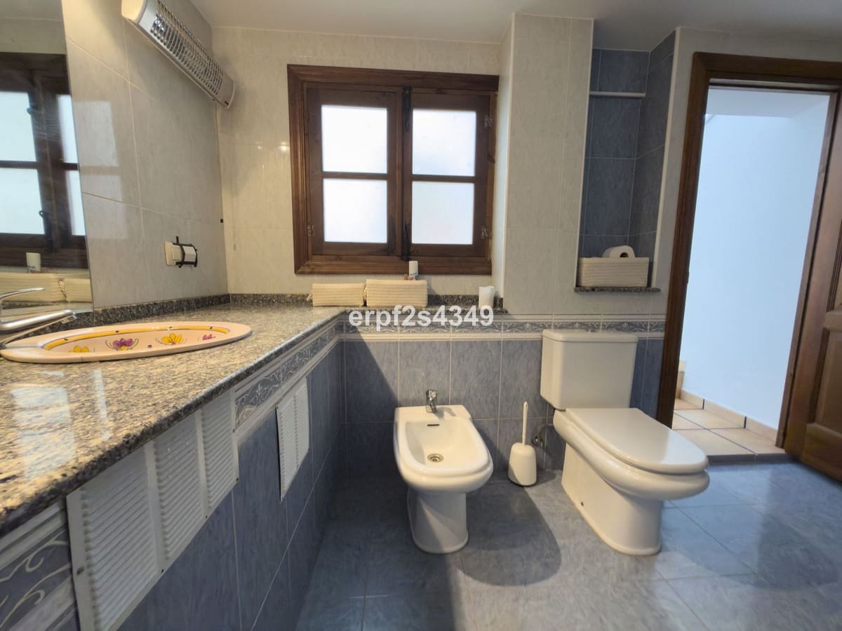 2 soverom Hus til salgs i Yunquera - € 85 000 (Ref: 9624180)