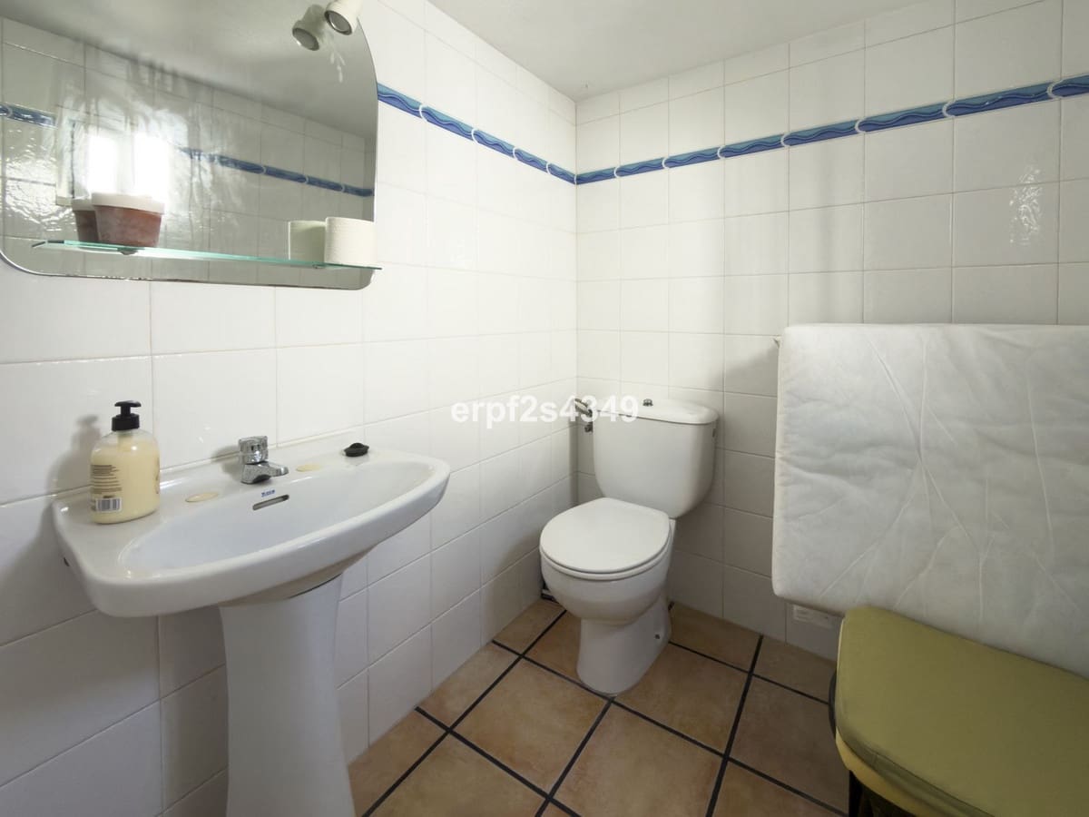 2 soverom Hus til salgs i Yunquera - € 85 000 (Ref: 9624180)