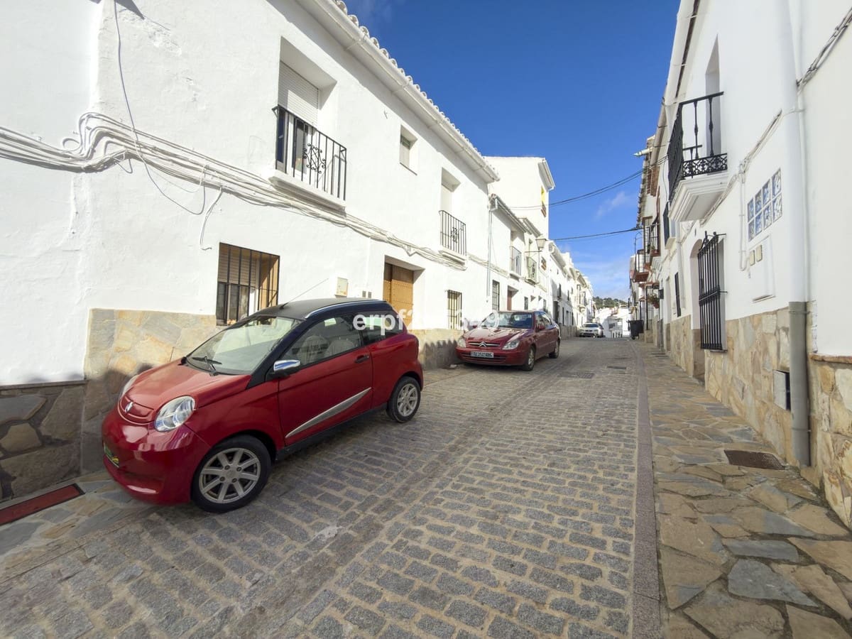 2 bedroom Townhouse for sale in Yunquera - € 85,000 (Ref: 9624180)