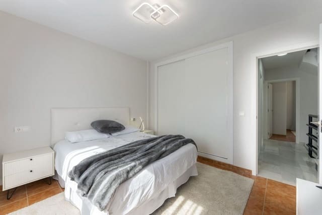 3 soverom Hus til salgs i Artola, Marbella med svømmebasseng - € 739 000 (Ref: 9656391)