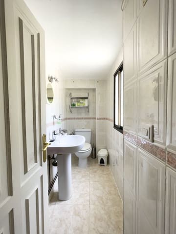 2 bedroom Townhouse for sale in El Burgo - € 48,000 (Ref: 9665138)