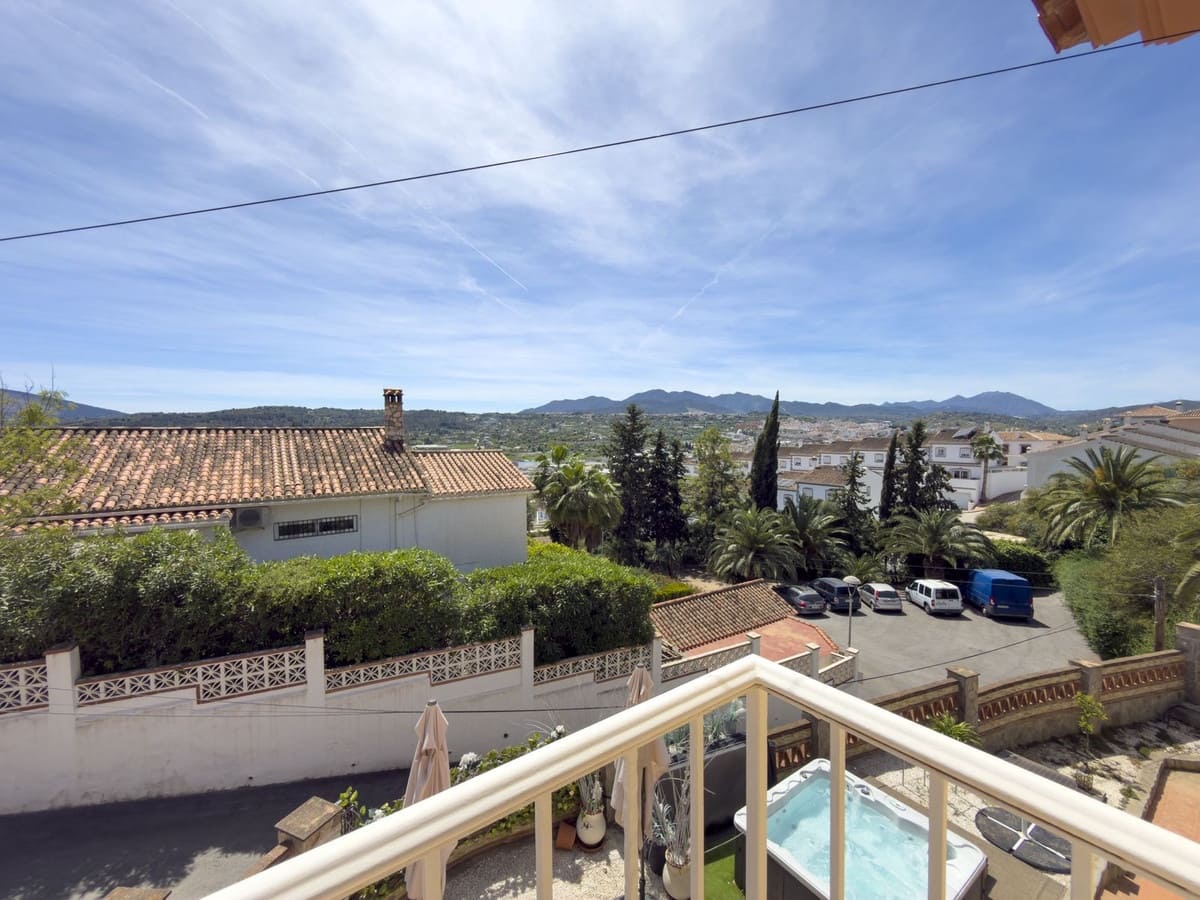 5 slaapkamer Villa te koop in Coin met zwembad garage - € 725.000 (Ref: 9787877)