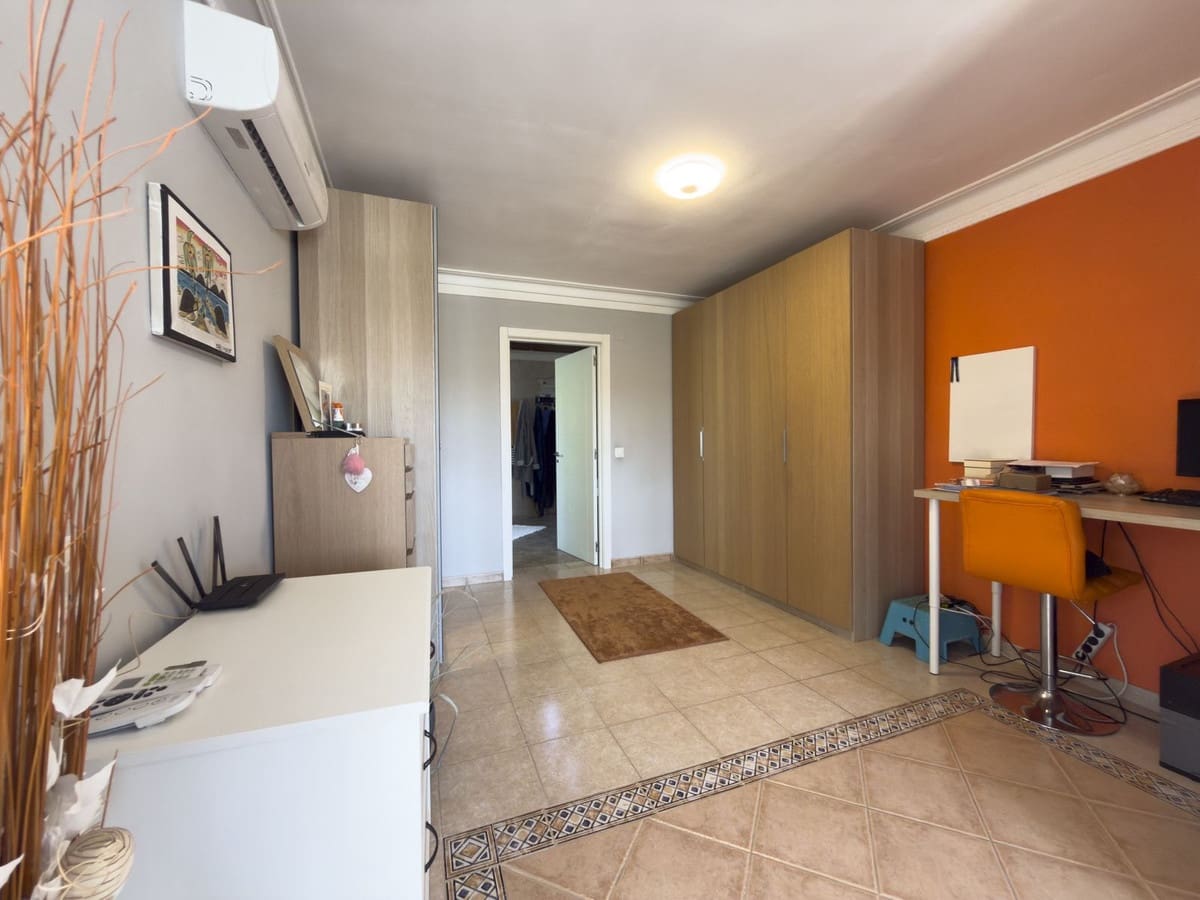 5 slaapkamer Villa te koop in Coin met zwembad garage - € 725.000 (Ref: 9787877)