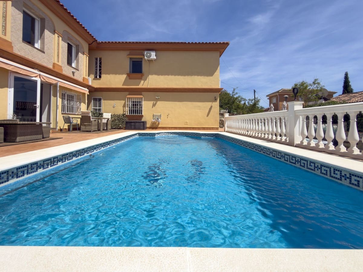 5 slaapkamer Villa te koop in Coin met zwembad garage - € 725.000 (Ref: 9787877)