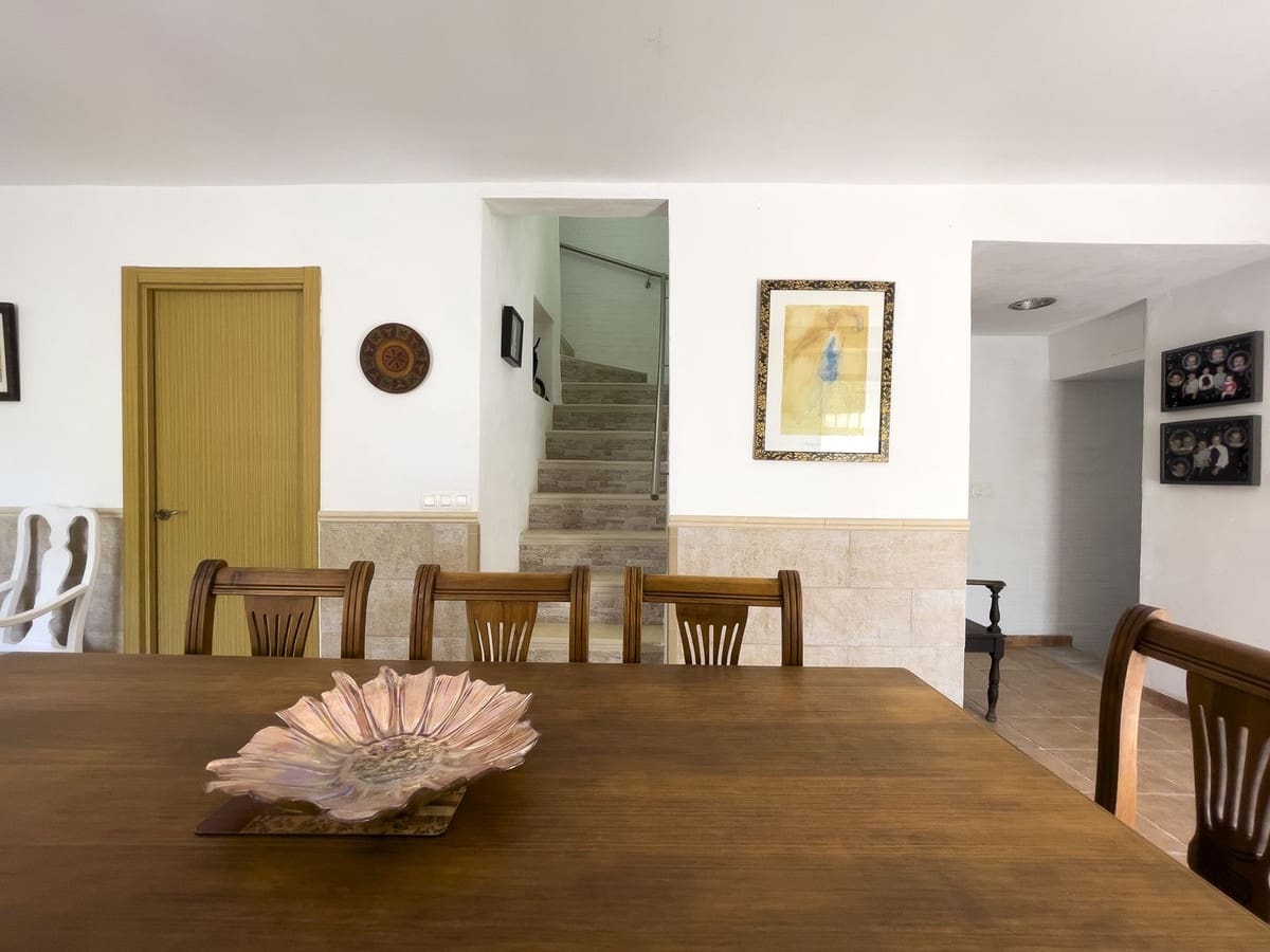5 sovrum Finca/Hus på landet till salu i Coin med pool garage - 399 000 € (Ref: 9828014)