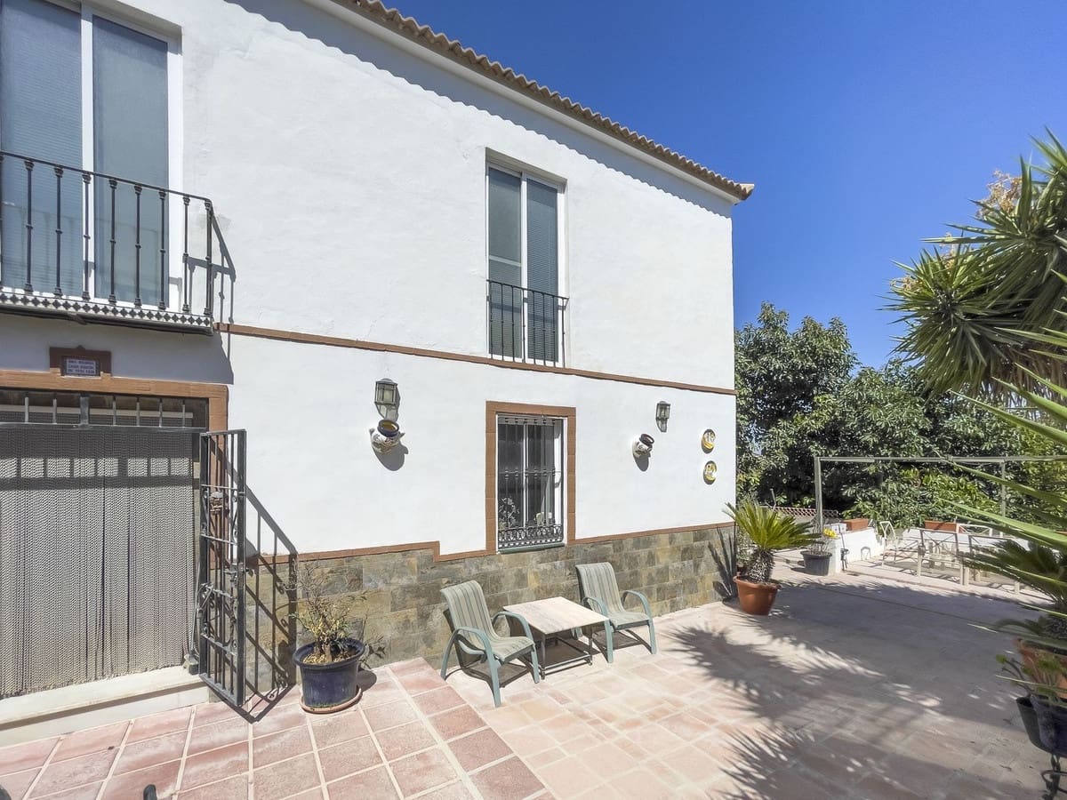 5 sovrum Finca/Hus på landet till salu i Coin med pool garage - 399 000 € (Ref: 9828014)