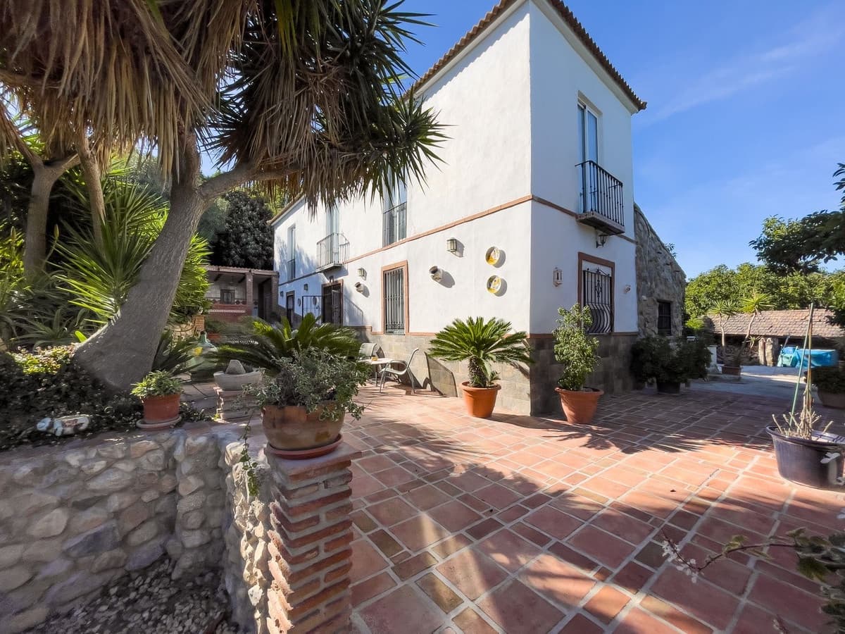 5 sovrum Finca/Hus på landet till salu i Coin med pool garage - 399 000 € (Ref: 9828014)