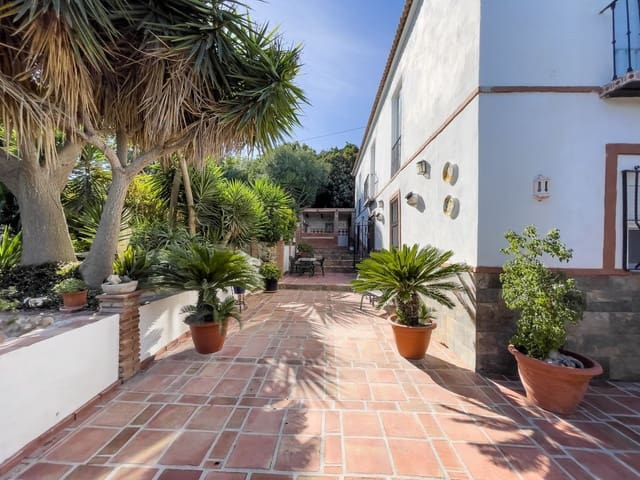 5 sovrum Finca/Hus på landet till salu i Coín med pool garage - 399 000 € (Ref: 9828014)