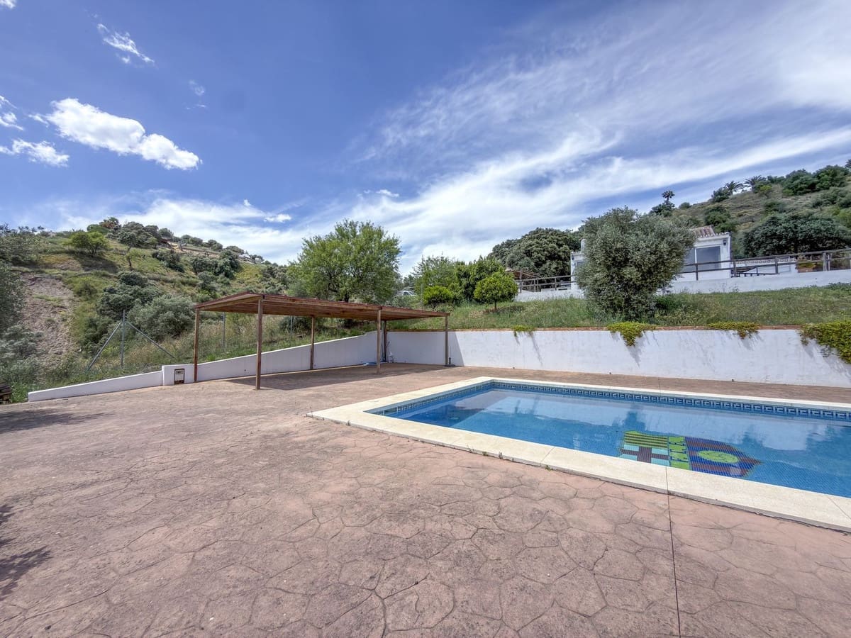 2 soveværelse Finca/Landehus til salg i Monda - € 349.000 (Ref: 9883739)