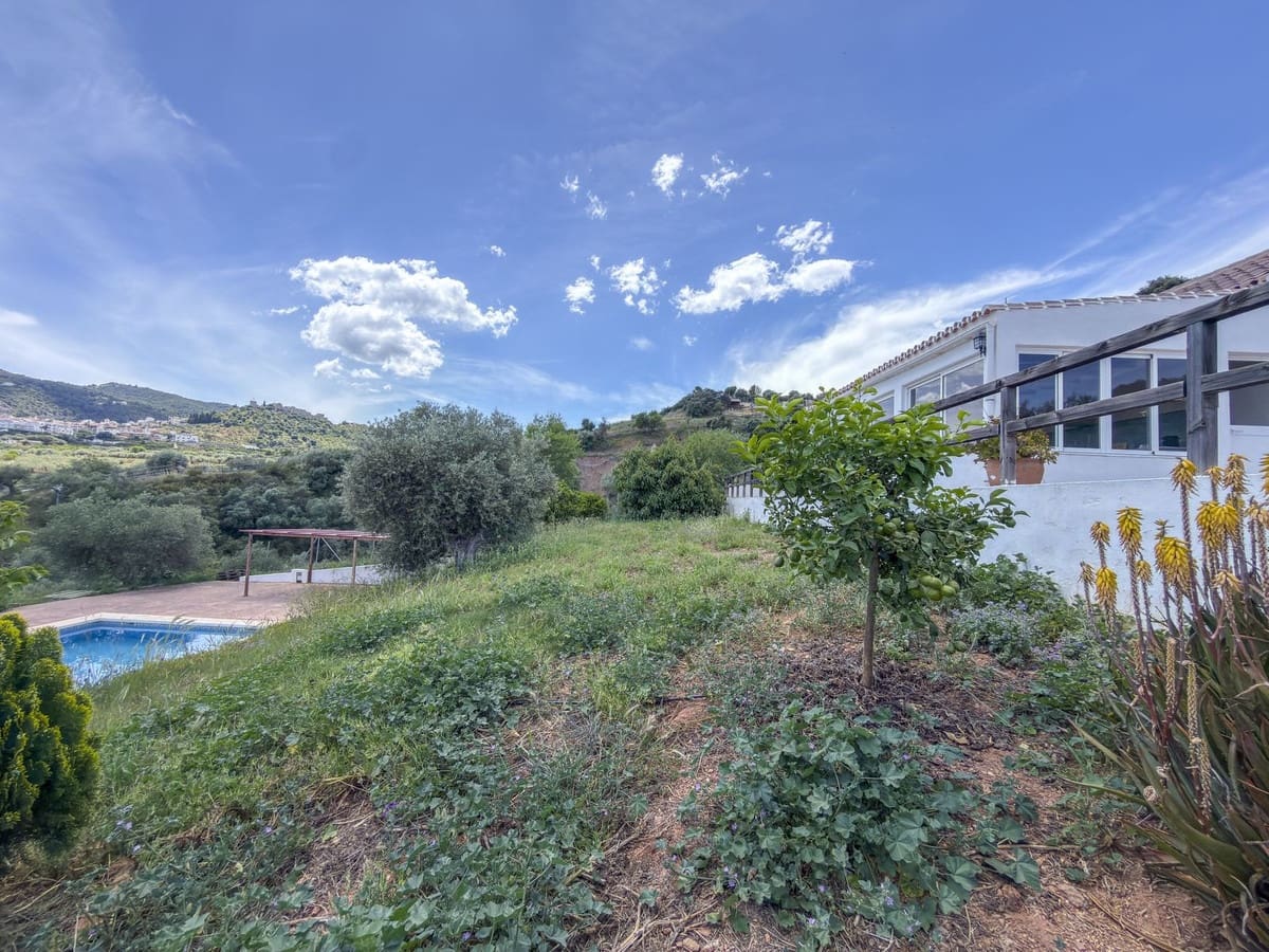 2 soveværelse Finca/Landehus til salg i Monda - € 349.000 (Ref: 9883739)
