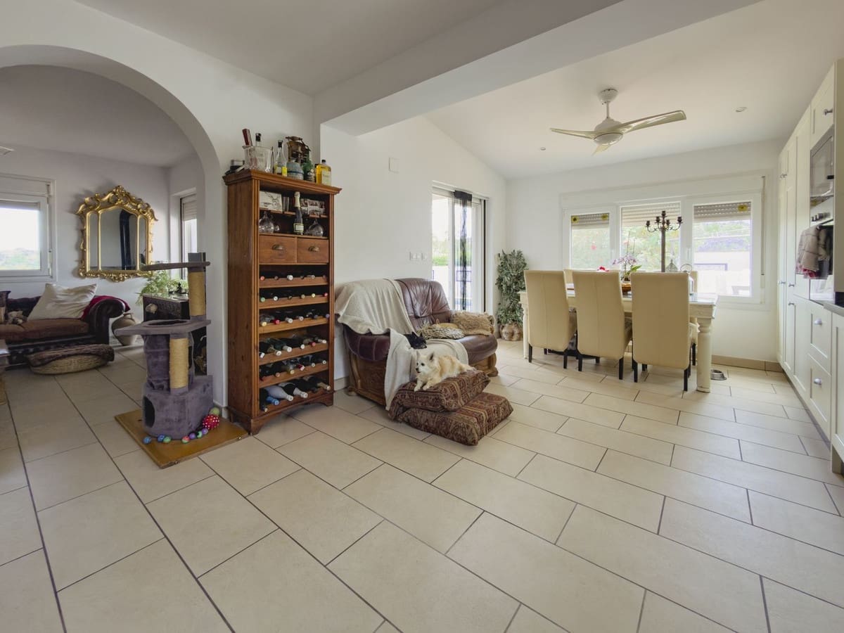 Finca/Casa Rural de 4 habitaciones en Coín en venta con piscina garaje - 525.000 € (Ref: 9940664)