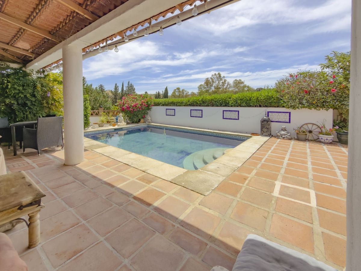 Finca/Casa Rural de 4 habitaciones en Coín en venta con piscina garaje - 525.000 € (Ref: 9940664)