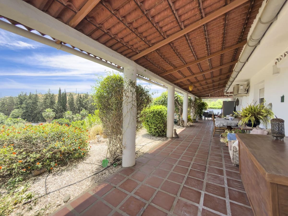 Finca/Casa Rural de 4 habitaciones en Coín en venta con piscina garaje - 525.000 € (Ref: 9940664)
