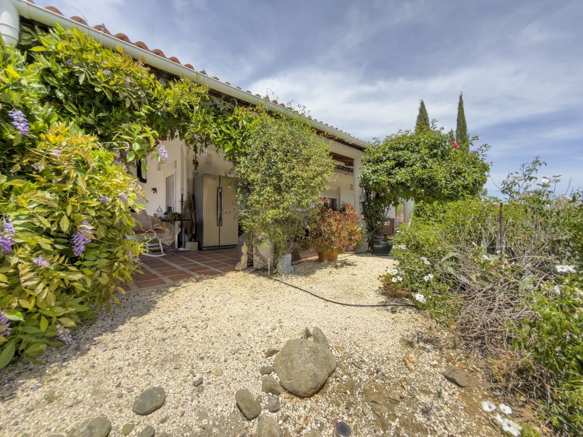 Finca/Casa Rural de 4 habitaciones en Coín en venta con piscina garaje - 525.000 € (Ref: 9940664)