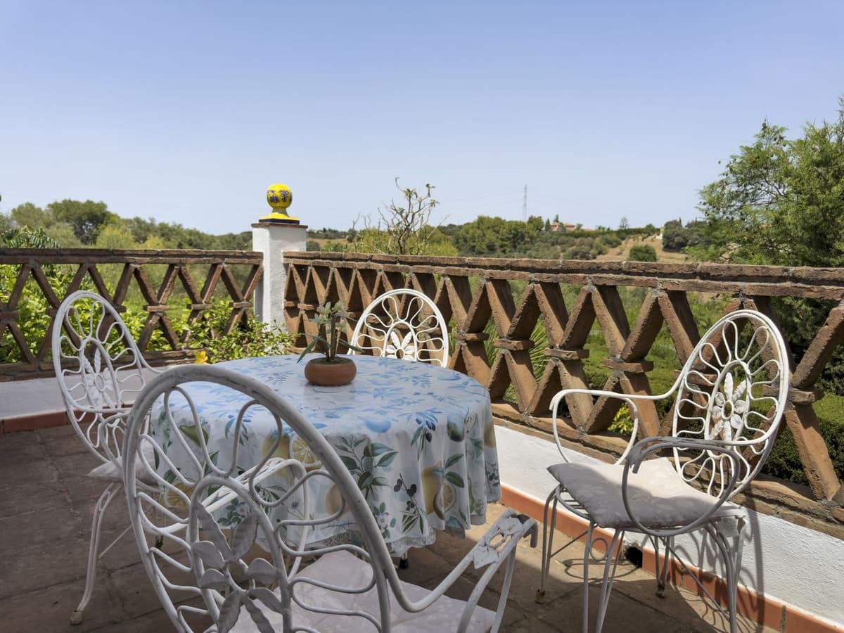 4 bedroom Villa for sale in Coin with pool garage - € 645,000 (Ref: 9968907)