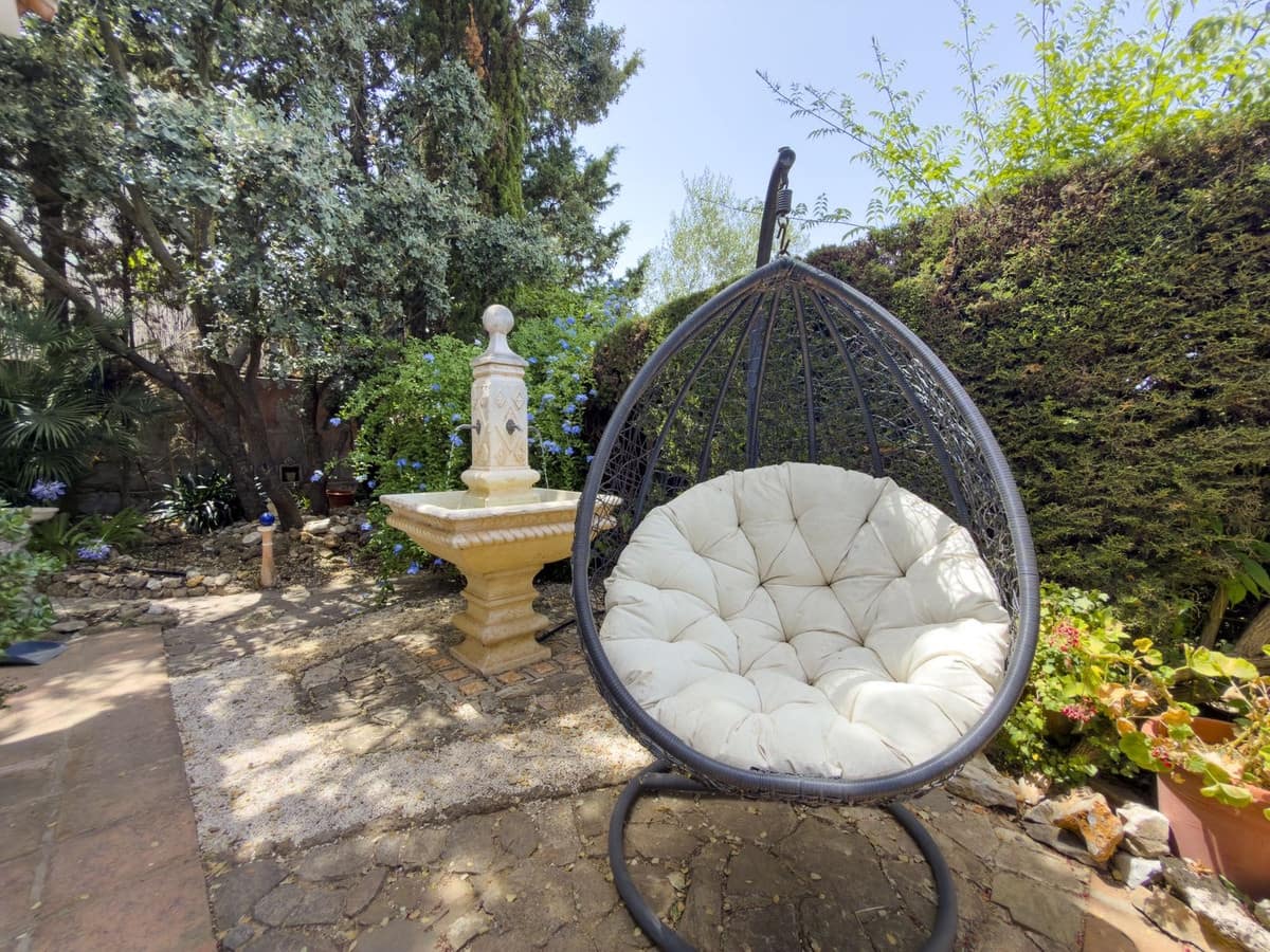 4 bedroom Villa for sale in Coin with pool garage - € 645,000 (Ref: 9968907)