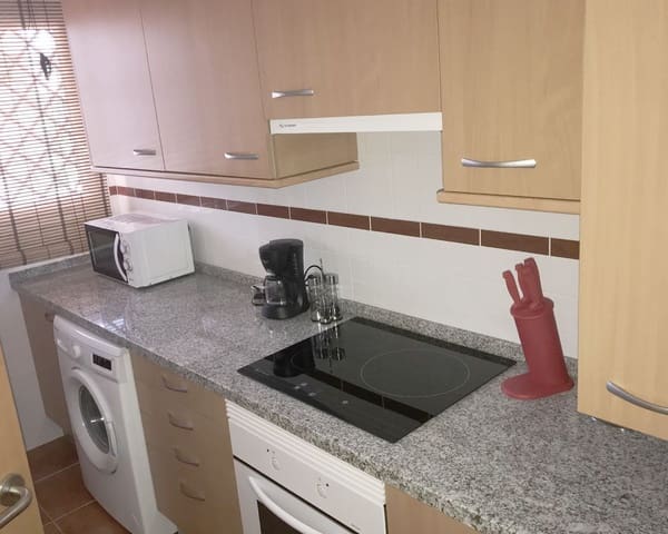 2 Zimmer Apartment zu vermieten in Manilva mit Garage - 700 € (Ref: 5635015)