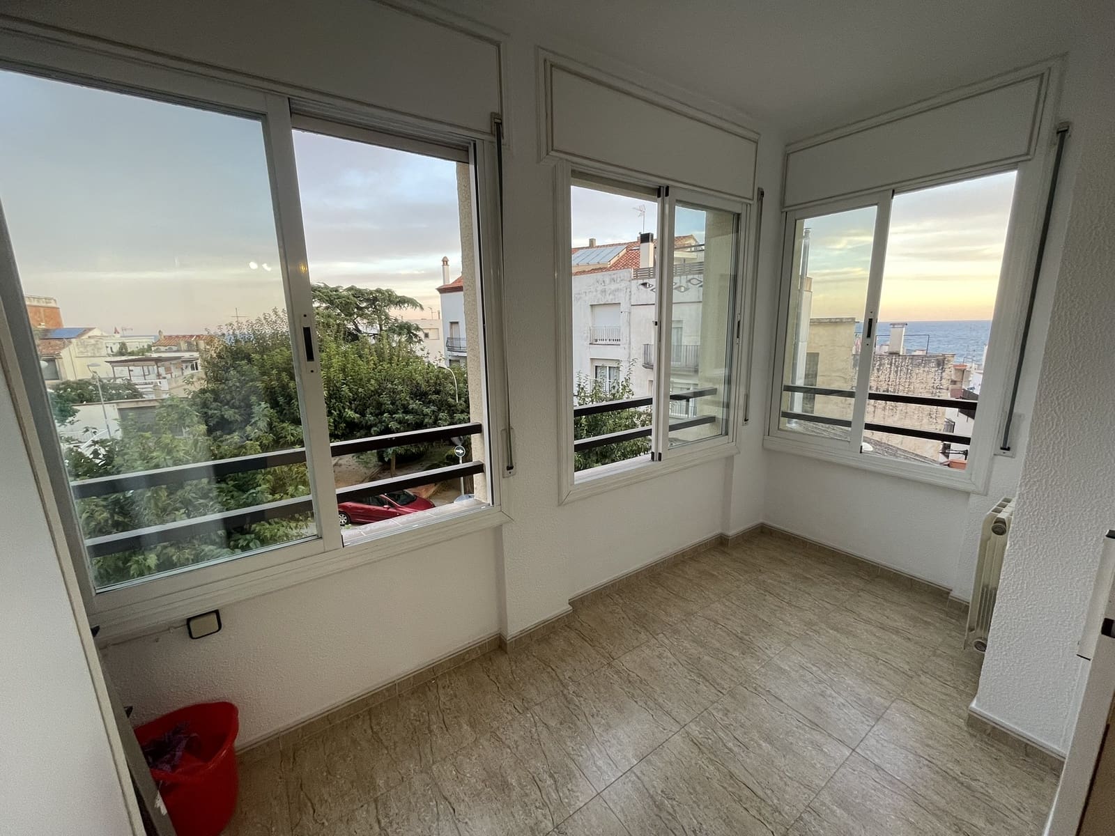 3 chambre Appartement à vendre à Sant Pol de Mar avec piscine - 179 000 € (Ref: 10109928)