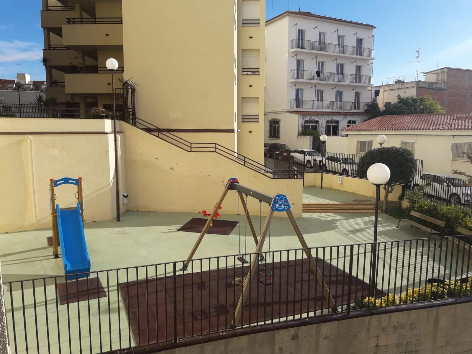 3 chambre Appartement à vendre à Sant Pol de Mar avec piscine - 179 000 € (Ref: 10109928)