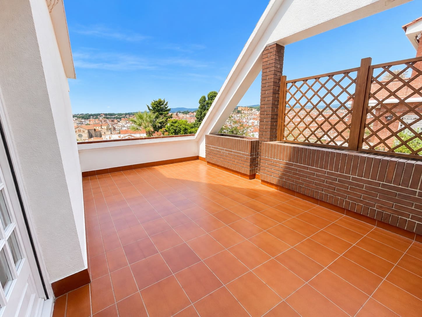 Casa de 4 habitaciones en Canet de Mar en venta con piscina garaje - 800.000 € (Ref: 10110427)