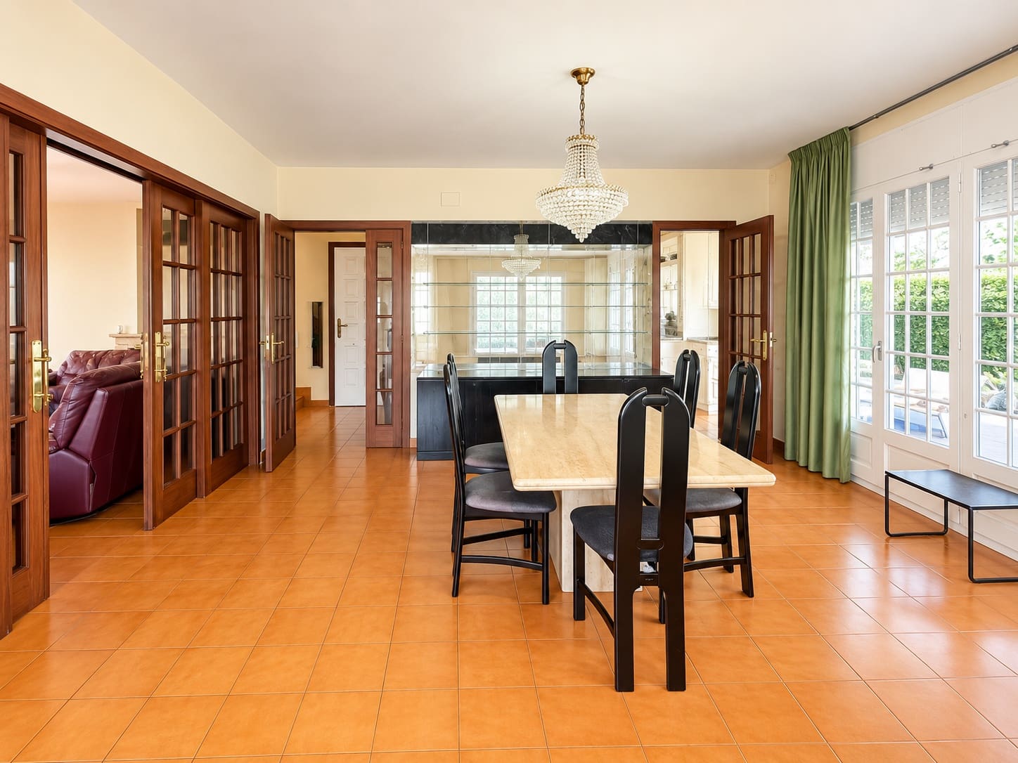 Casa de 4 habitaciones en Canet de Mar en venta con piscina garaje - 800.000 € (Ref: 10110427)