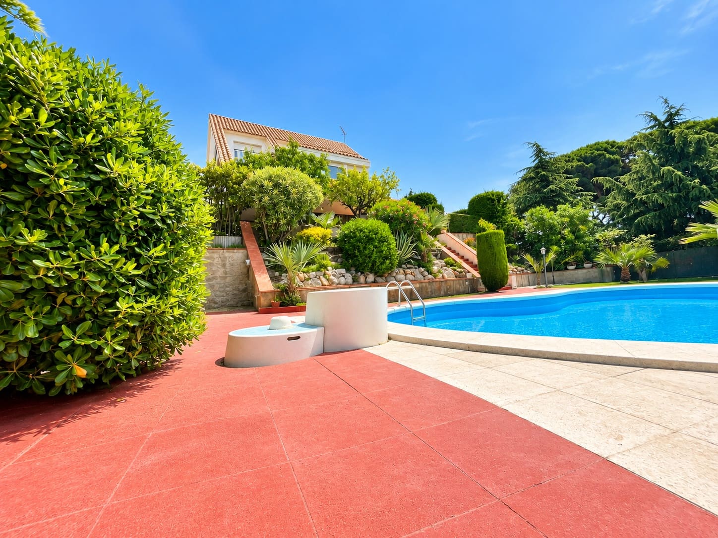 Casa de 4 habitaciones en Canet de Mar en venta con piscina garaje - 800.000 € (Ref: 10110427)