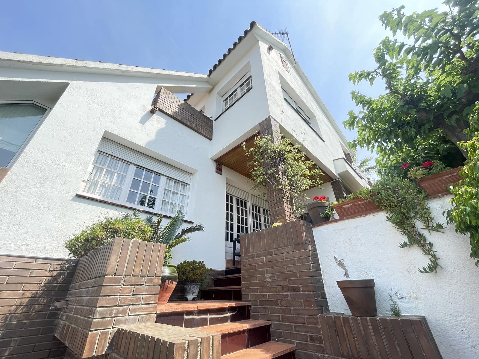 Casa de 4 habitaciones en Canet de Mar en venta con piscina garaje - 800.000 € (Ref: 10110427)
