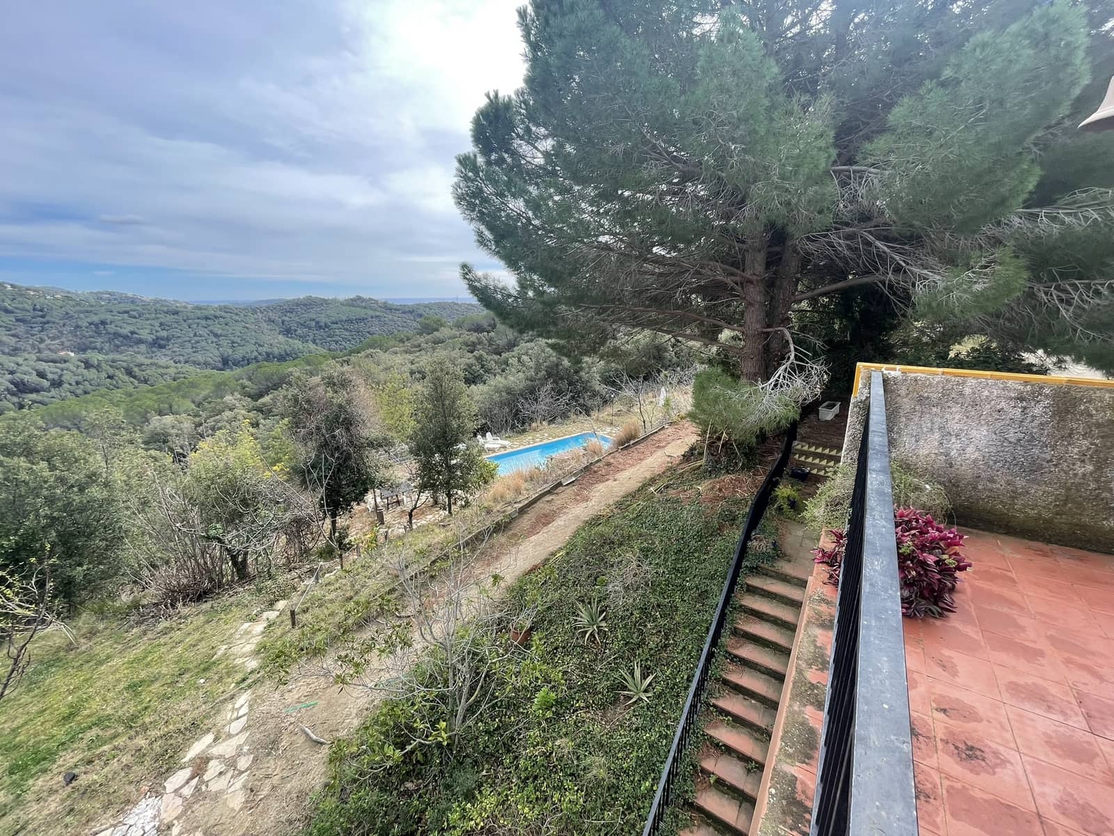 12 bedroom Townhouse for holiday rental in Sant Iscle de Vallalta with pool garage - € 1,600 (Ref: 10111243)