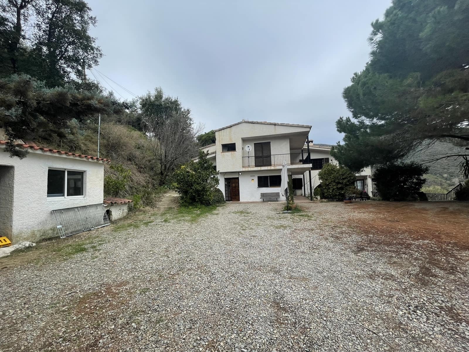 12 bedroom Townhouse for holiday rental in Sant Iscle de Vallalta with pool garage - € 1,600 (Ref: 10111243)