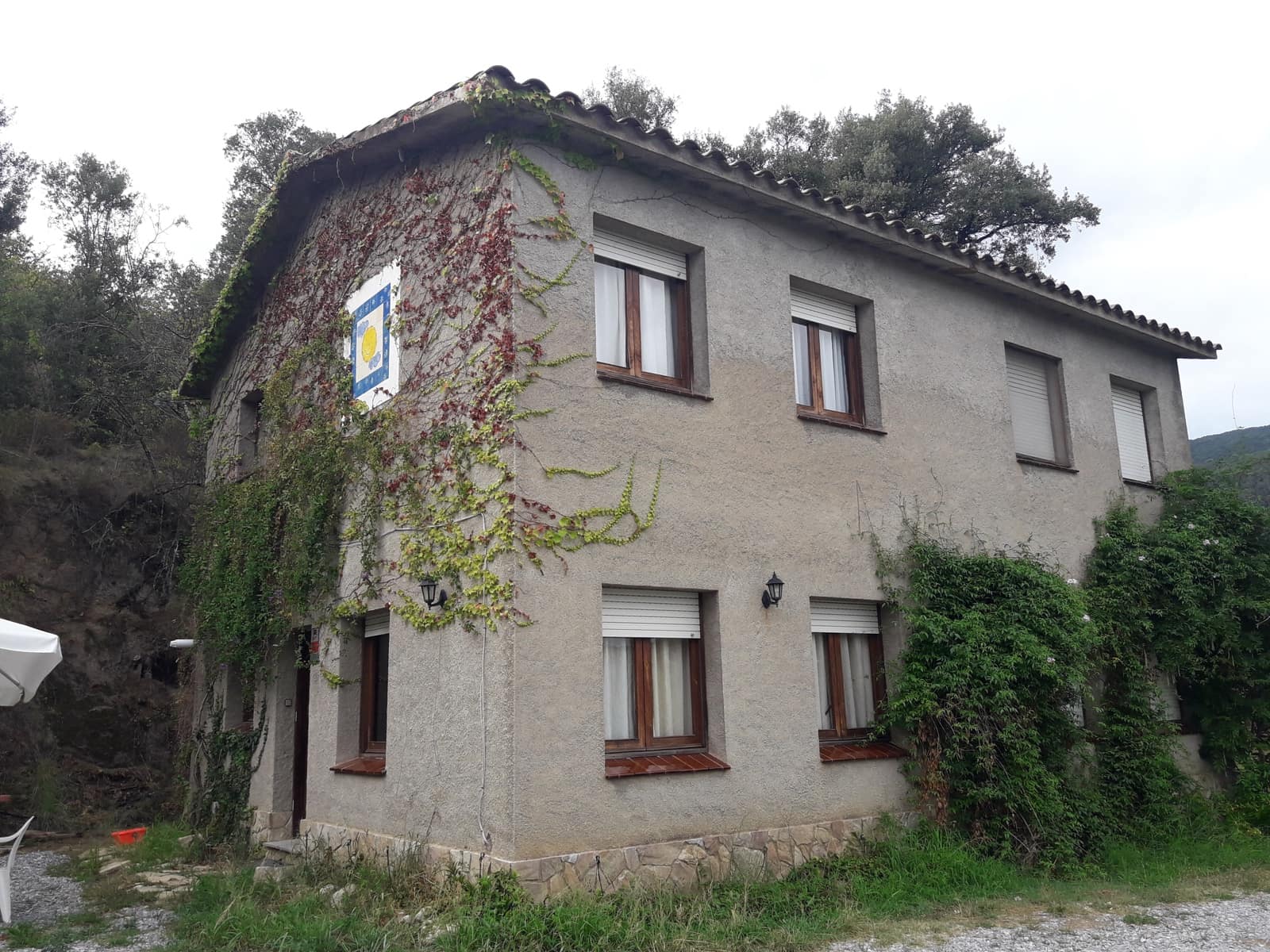 12 bedroom Townhouse for holiday rental in Sant Iscle de Vallalta with pool garage - € 1,600 (Ref: 10111243)