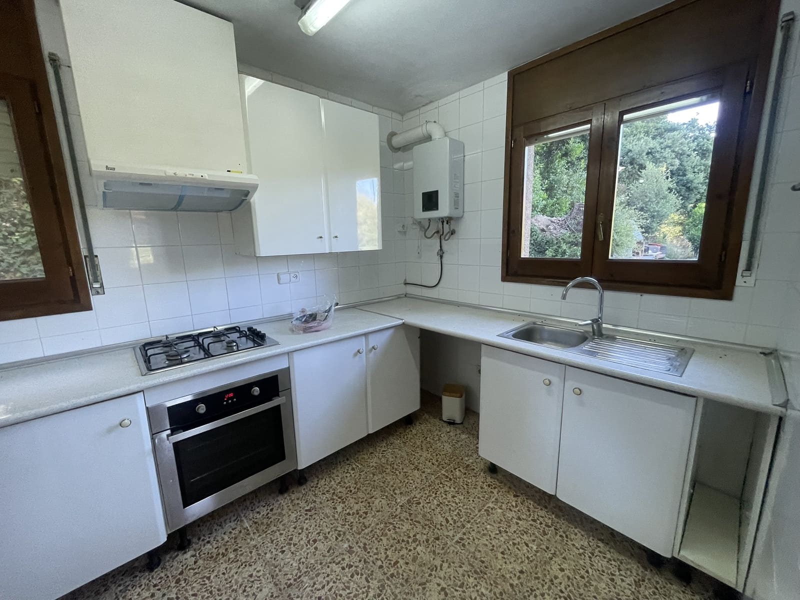 16 quarto Quinta/Casa Rural para venda em Sant Iscle de Vallalta com piscina garagem - 950 000 € (Ref: 10133405)