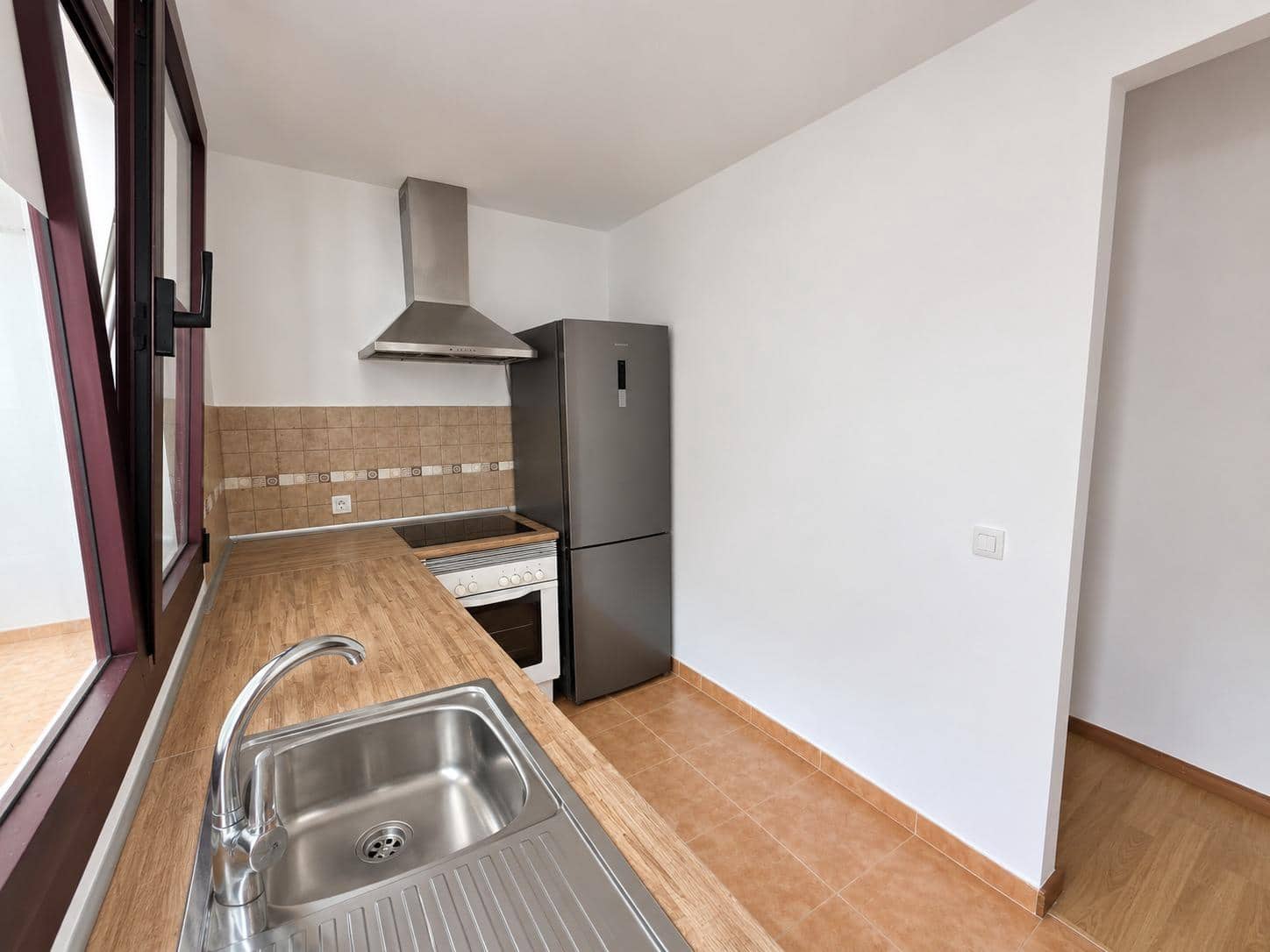 Piso de 2 habitaciones en Puerto del Rosario en venta - 190.000 € (Ref: 10120157)