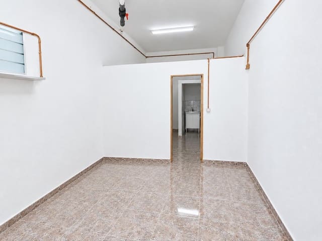 Local Commercial à vendre à Puerto del Rosario - 92 000 € (Ref: 10131837)