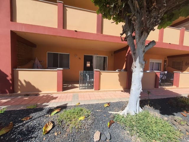 2 sovrum Lägenhet till salu i Parque Holandés, La Oliva med pool garage - 185 000 € (Ref: 10131838)
