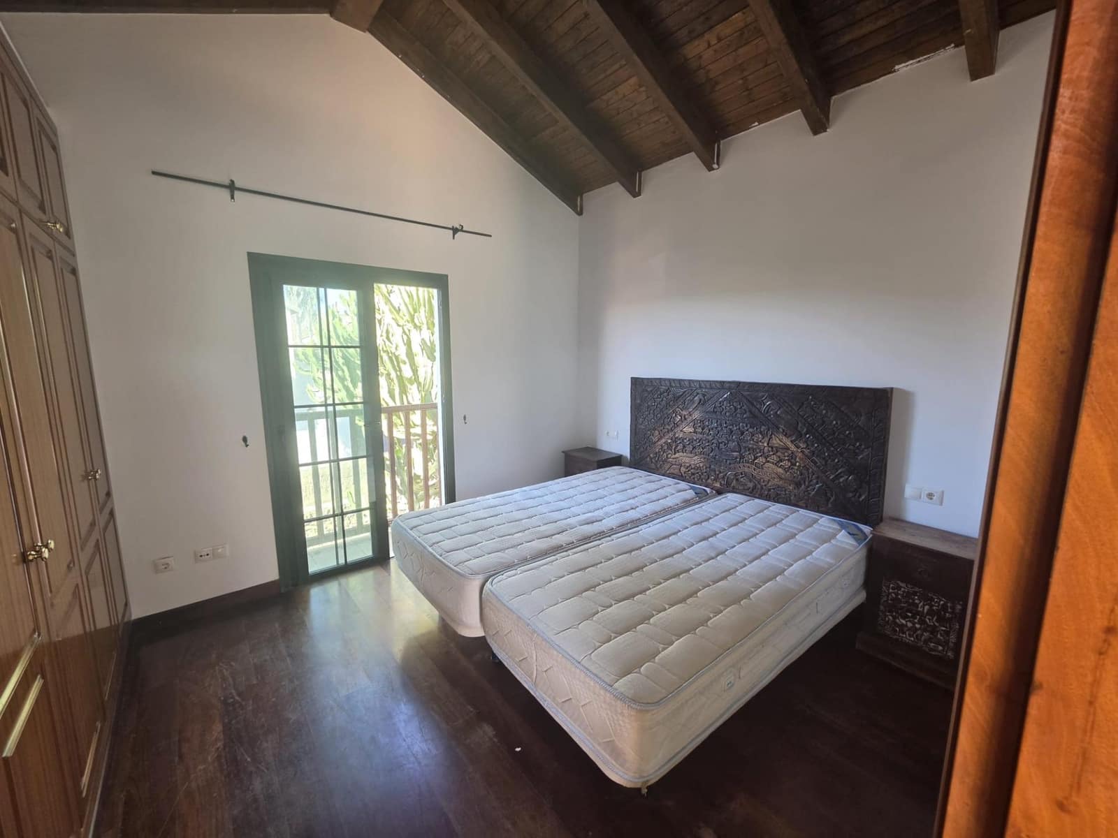 3 bedroom Villa for sale in La Oliva with pool - € 460,000 (Ref: 10159633)