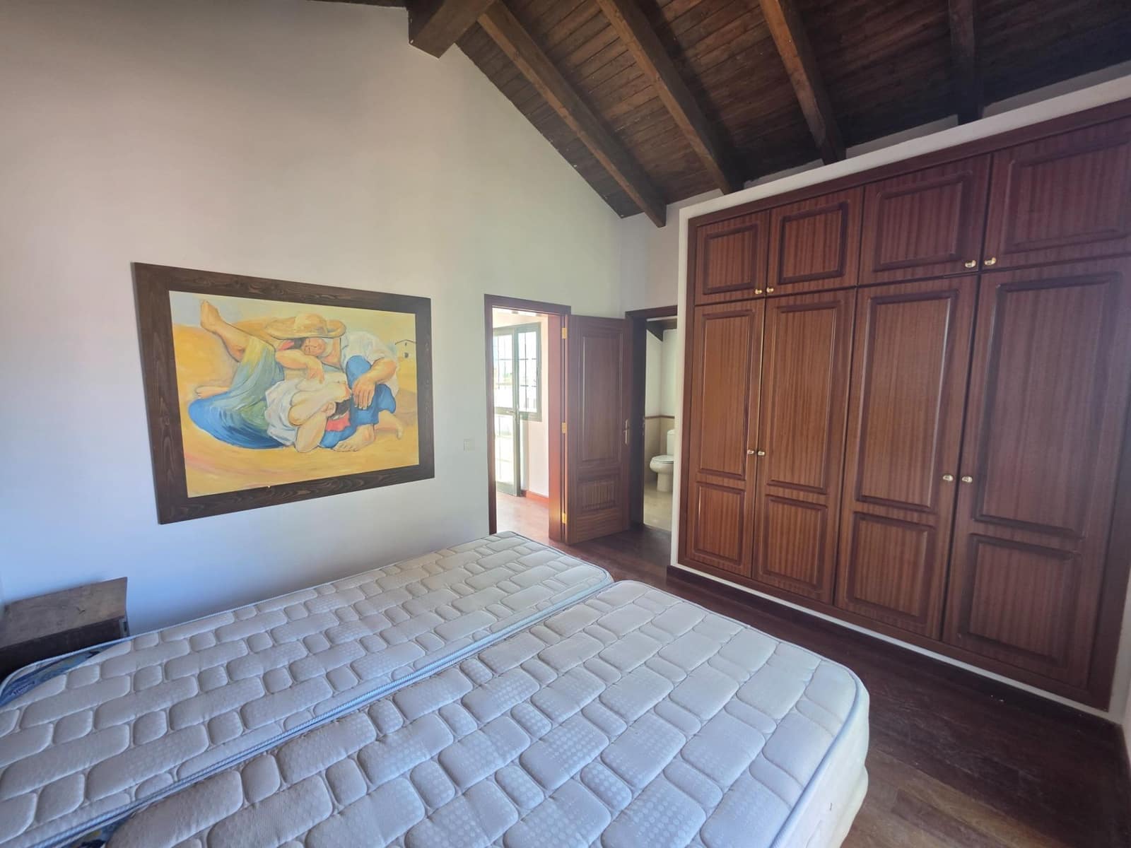 3 bedroom Villa for sale in La Oliva with pool - € 460,000 (Ref: 10159633)
