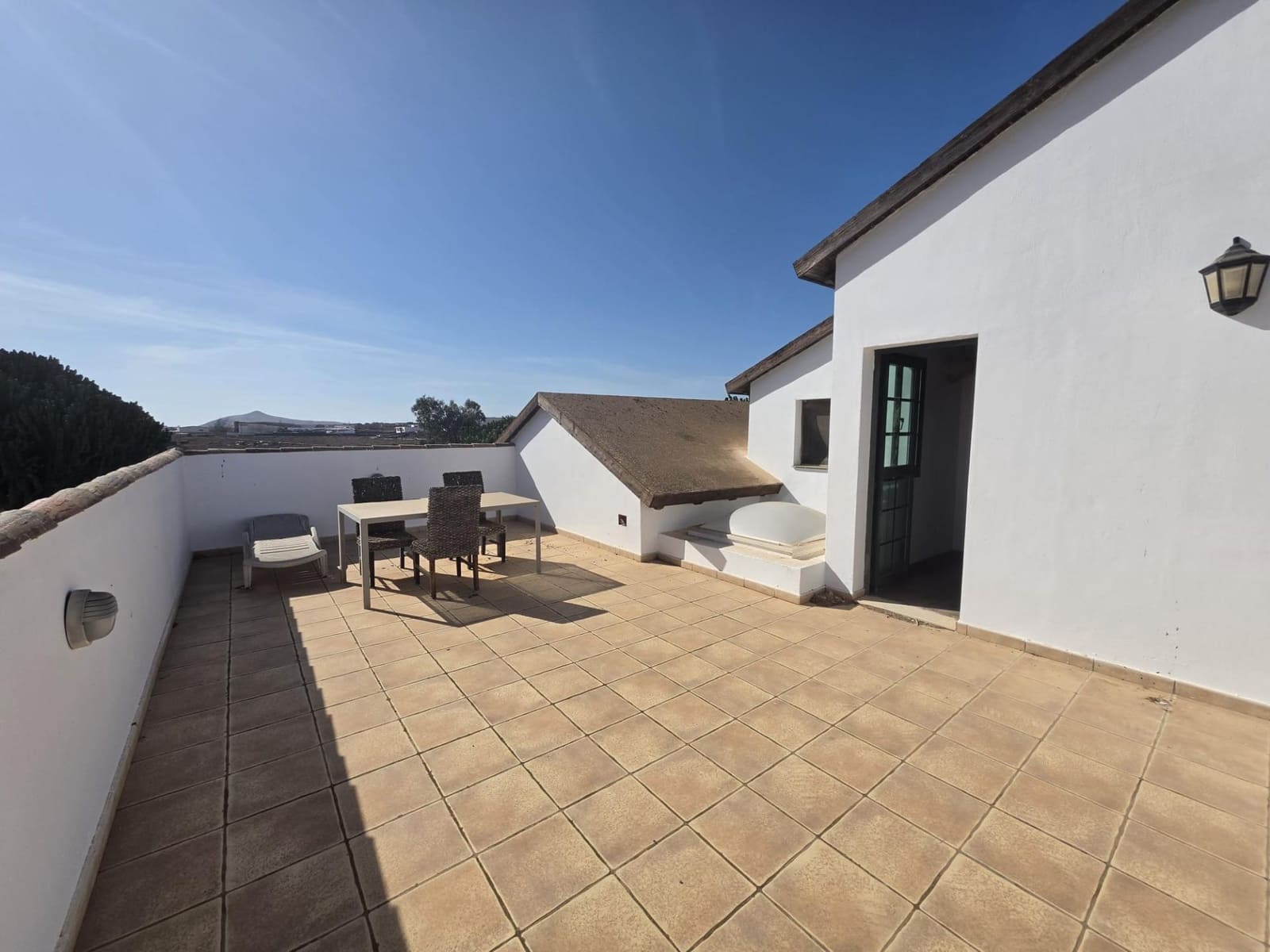 3 bedroom Villa for sale in La Oliva with pool - € 460,000 (Ref: 10159633)