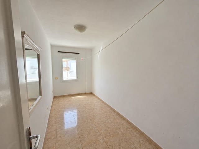 2 sypialnia Mieszkanie na sprzedaż w Corralejo, La Oliva - 185 000 € (Ref: 10168707)