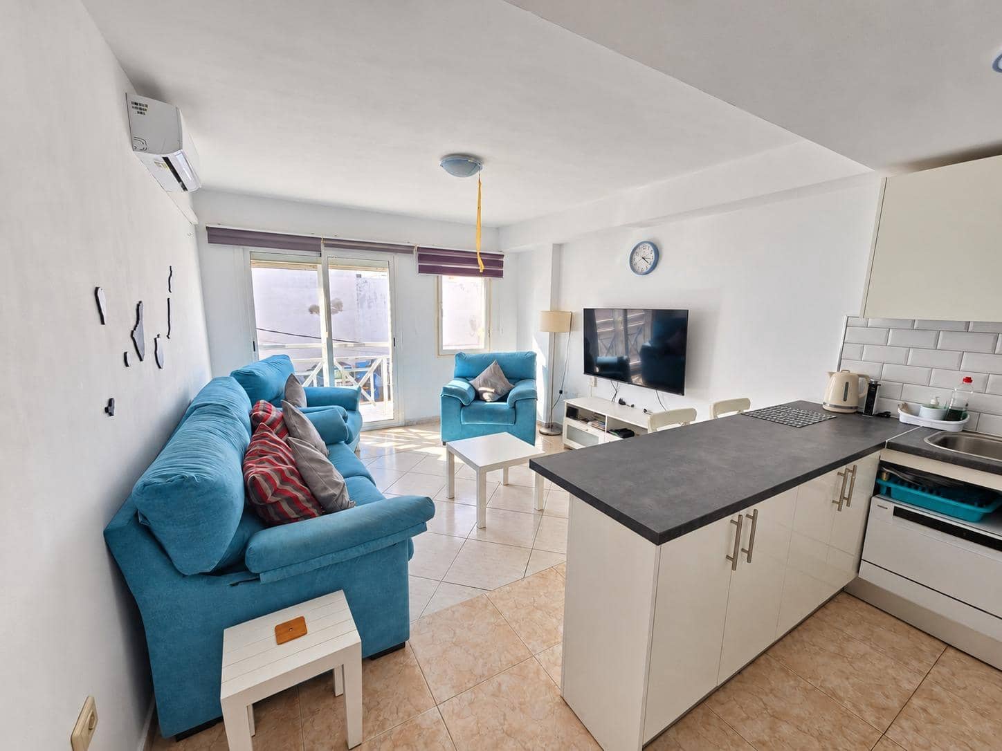 2 bedroom Flat for sale in Corralejo - € 185,000 (Ref: 10168707)