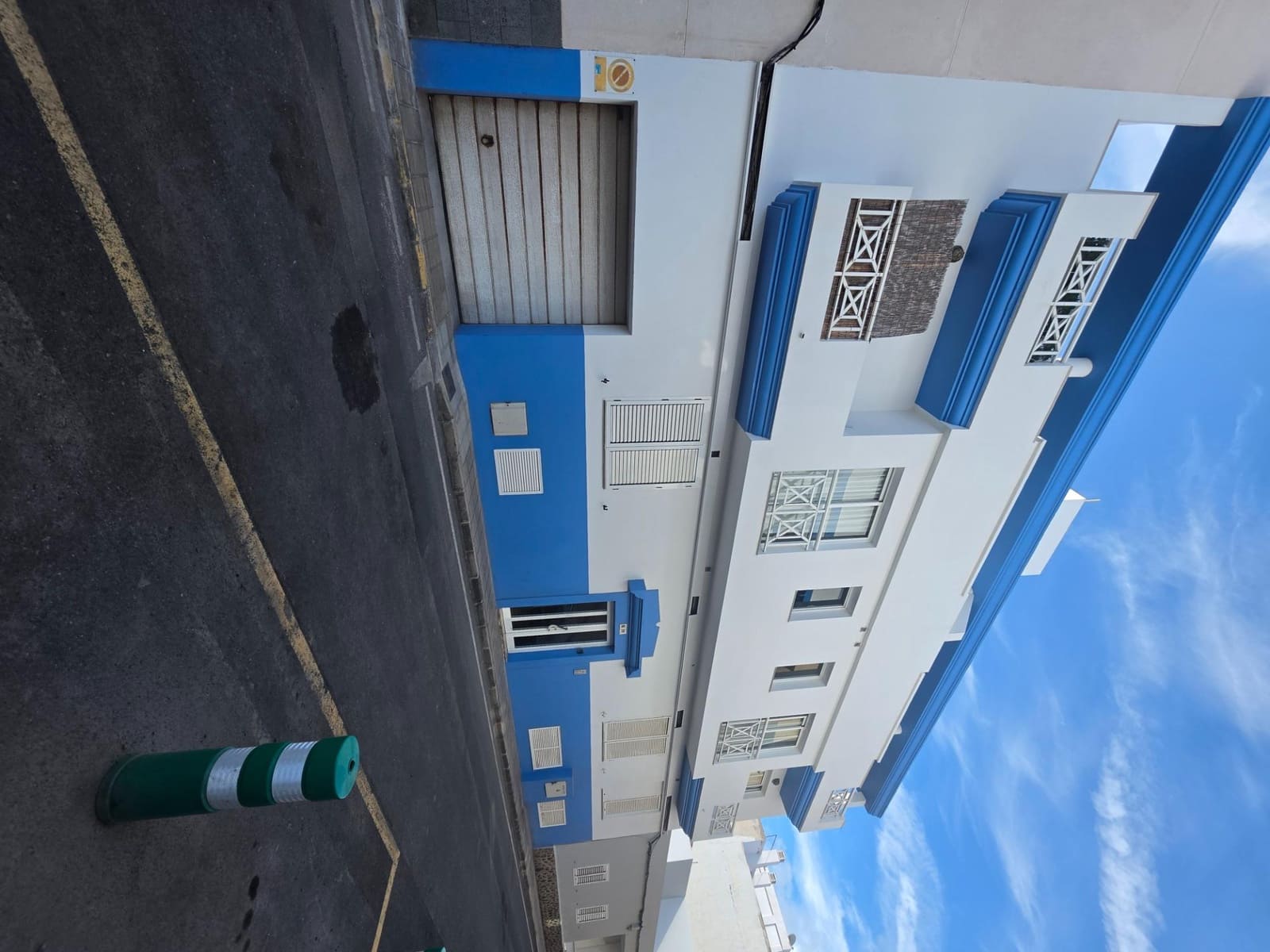 2 bedroom Flat for sale in Corralejo - € 185,000 (Ref: 10168707)