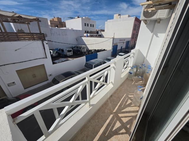 2 sypialnia Mieszkanie na sprzedaż w Corralejo, La Oliva - 185 000 € (Ref: 10168707)