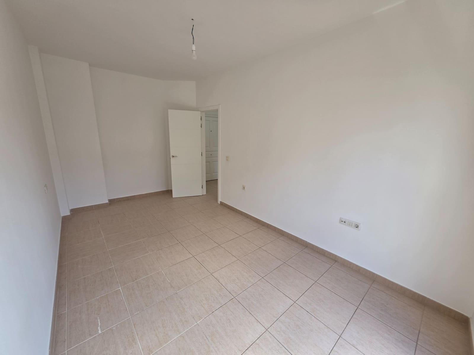 2 soverom Leilighet til salgs i Puerto del Rosario med garasje - € 155 000 (Ref: 10168708)