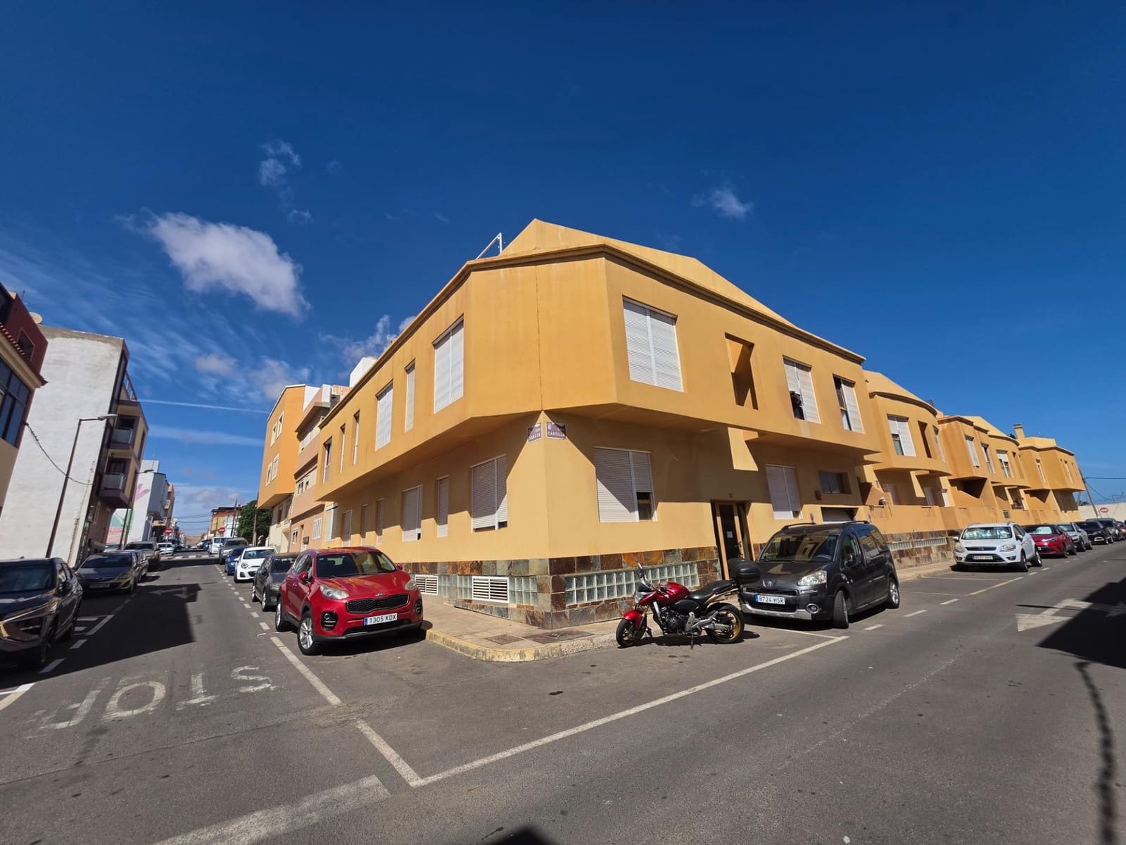 2 soverom Leilighet til salgs i Puerto del Rosario med garasje - € 155 000 (Ref: 10168708)