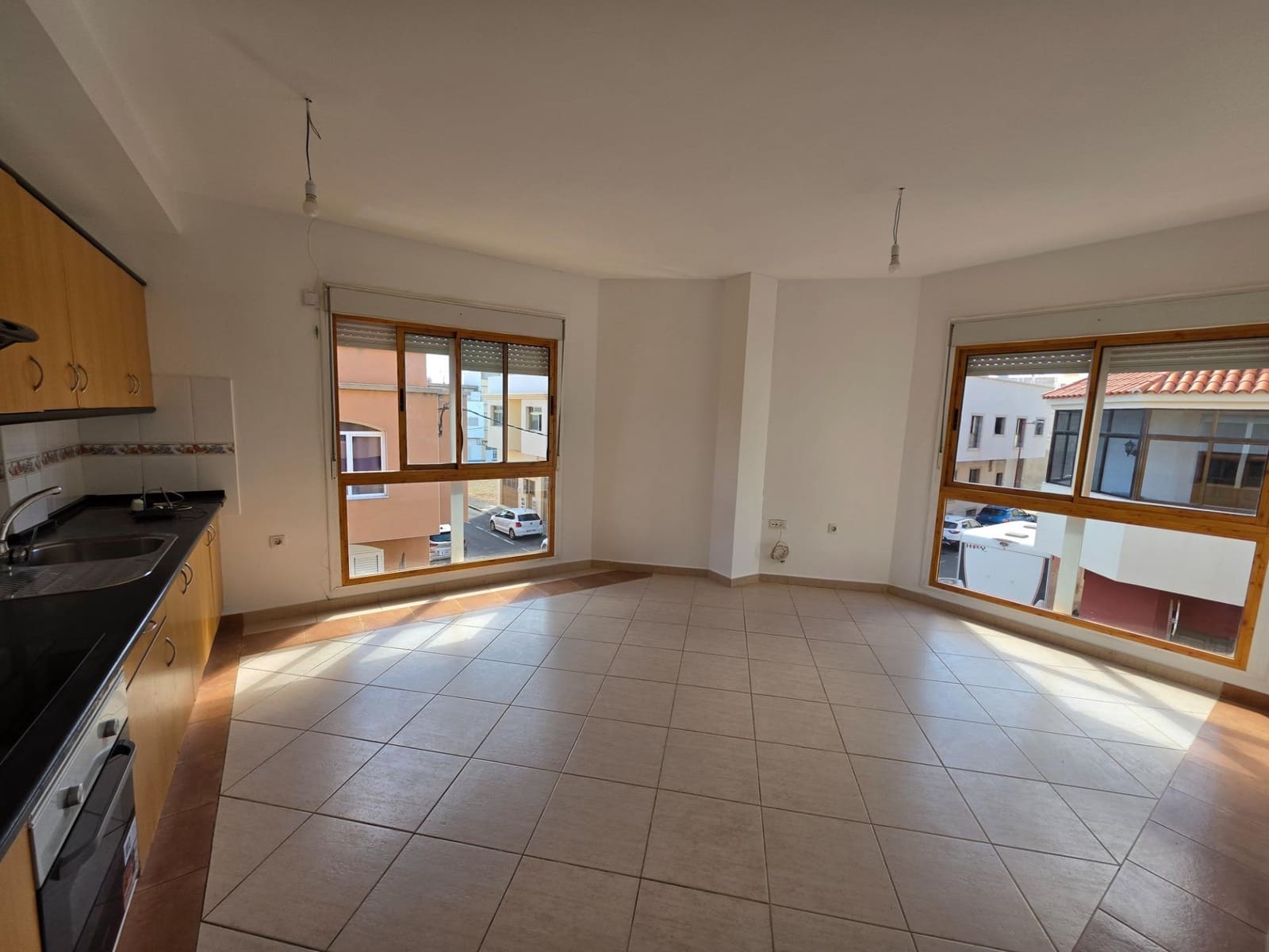 2 soverom Leilighet til salgs i Puerto del Rosario med garasje - € 155 000 (Ref: 10168708)