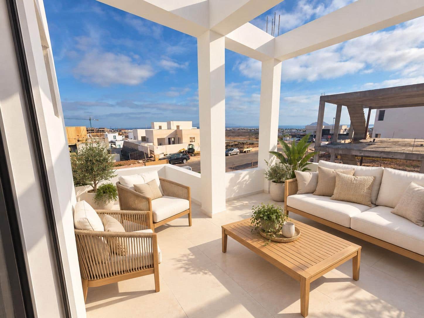 2 soveværelse Villa til salg i Corralejo med swimmingpool - € 650.000 (Ref: 10173886)