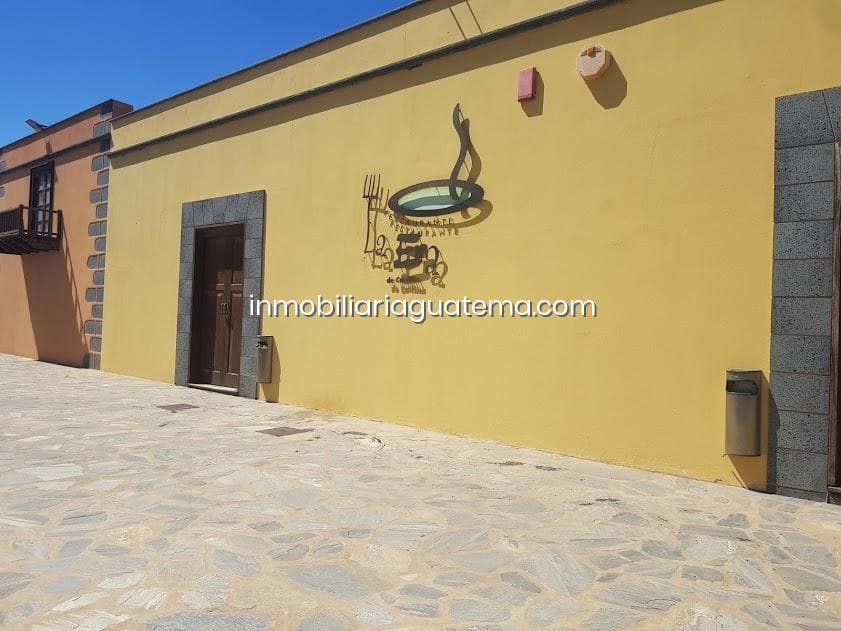 Bedrift til salgs i Puerto del Rosario - € 303 000 (Ref: 7901283)