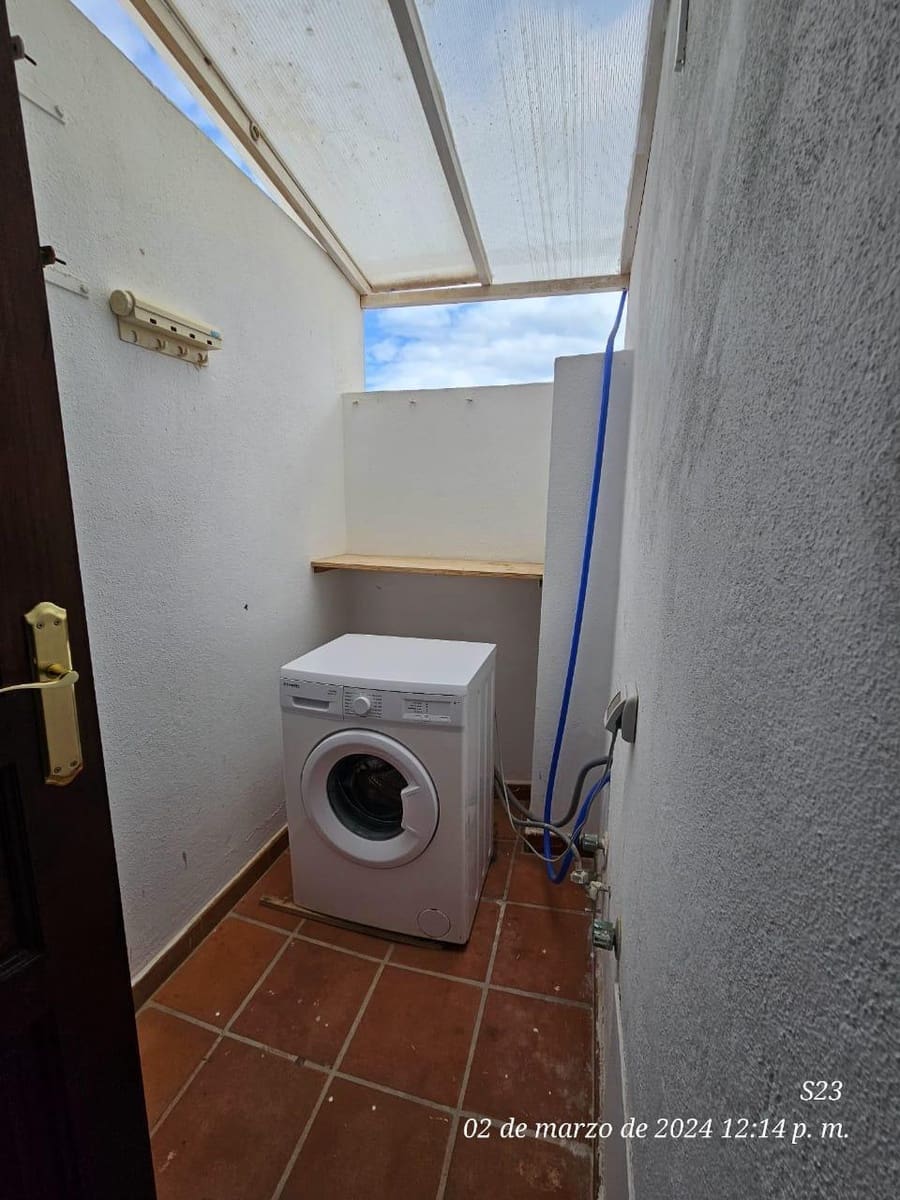 4 soveværelse Villa til salg i Corralejo med swimmingpool - € 890.000 (Ref: 8155170)